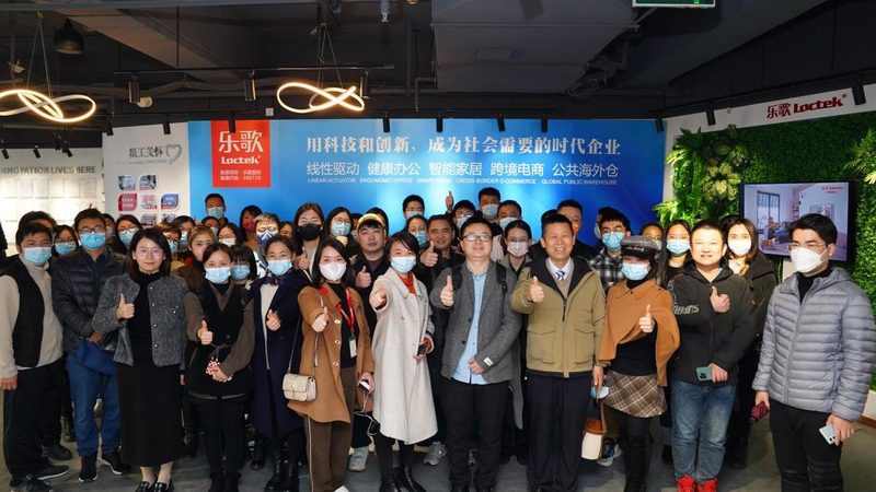 食品厂家直销电商平台的崛起：揭秘其优势与选择要点
